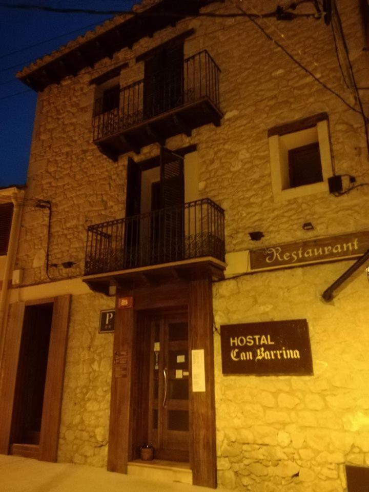 Hostal Can Barrina Arnés Buitenkant foto